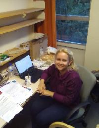 Μαίρη Γκικάκη (Mairi Gkikaki) Μαίρη Γκικάκη (Mairi Gkikaki)