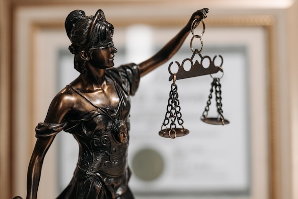 ΠΙΘ611: Δίκαιο Ι (Δημόσιο και Ιδιωτικό Δίκαιο – Διεθνές Δίκαιο, ΕΕ και Οργανισμοί)